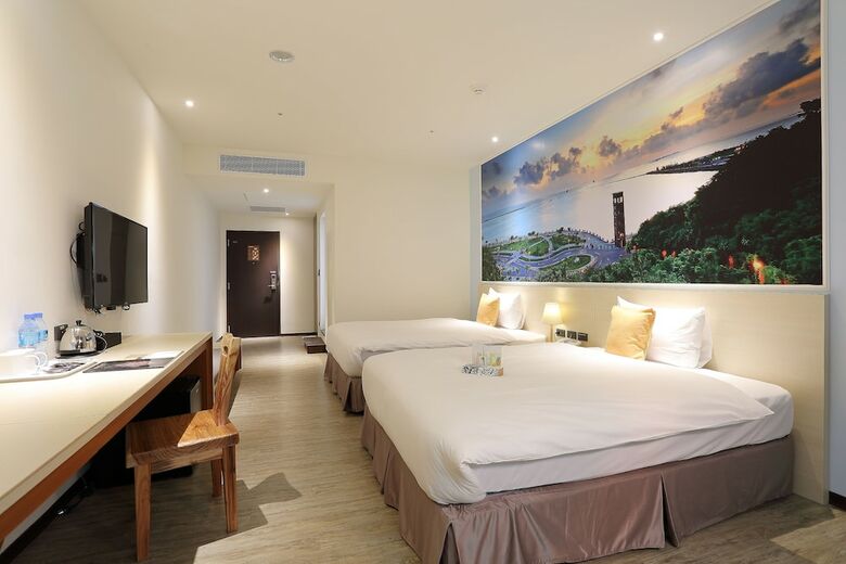 Mingli Hotel