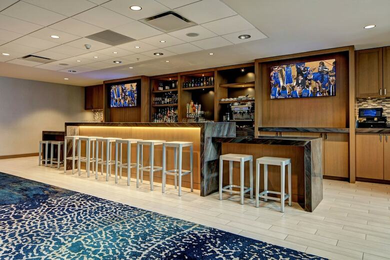 Jb Duke Hotel