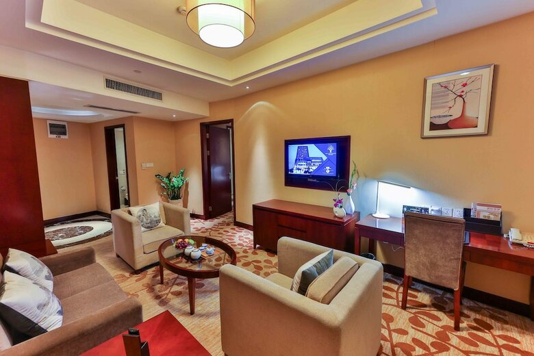 Nade Freedom Hotel