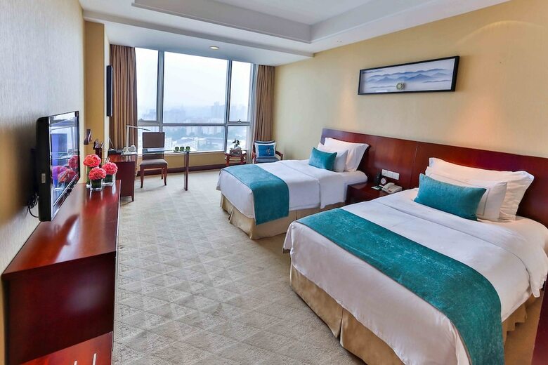 Nade Freedom Hotel
