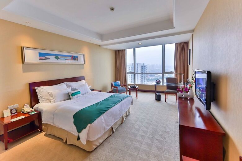 Nade Freedom Hotel