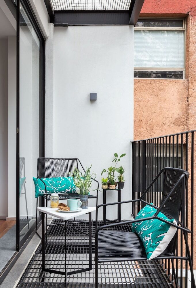 Apartamentos The Local Way, Condesa. Laredo 18