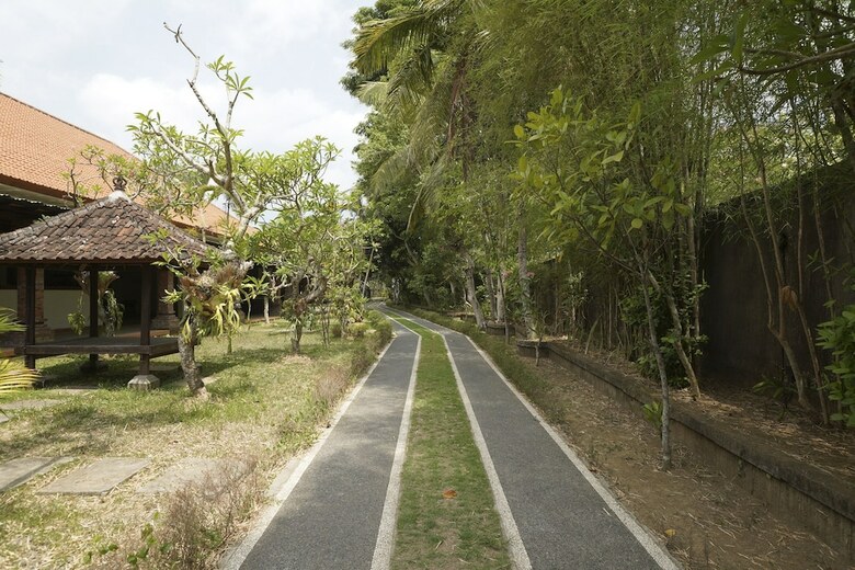 Apartamento Oyo 1840 Kubu Ubud Hotel