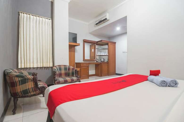 Hotel Reddoorz Near Cihampelas Walk