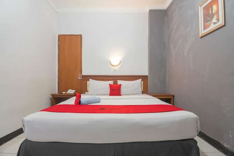 Hotel Reddoorz Near Cihampelas Walk