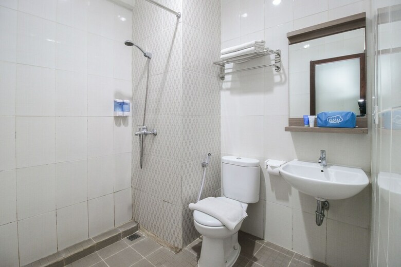 Hotel Airy Kiaracondong Ibrahim Adjie Bandung