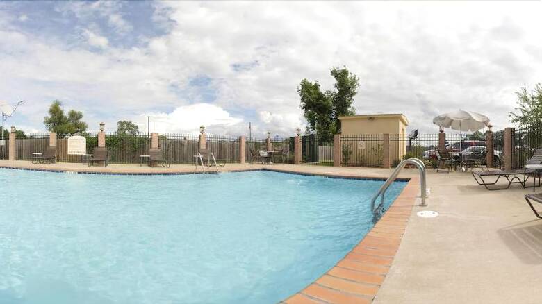 Hotel Holiday Inn Express & Suites Alexandria