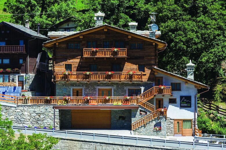 4478 Mountain Lodge