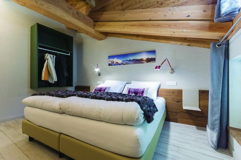 4478 Mountain Lodge