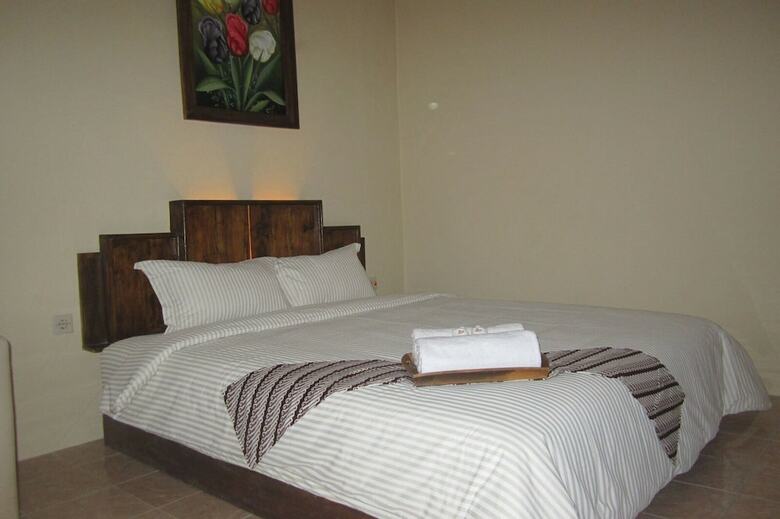 Hotel Larasati Guest House