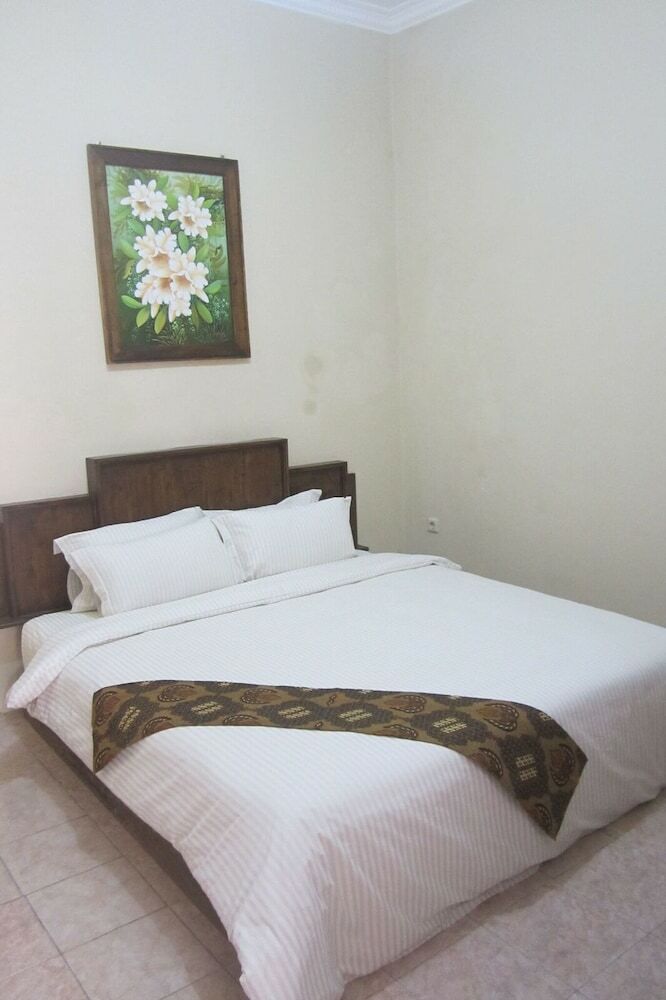 Hotel Larasati Guest House