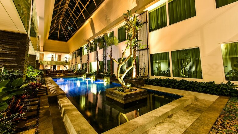 Hotel Holiday Inn Bandung Pasteur