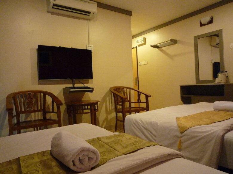 Aero Star Hotel