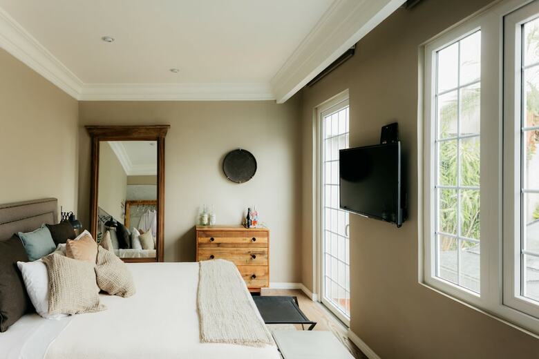 Nima Local House Hotel