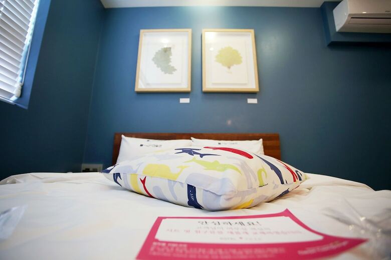 Hotel Kotel Yaja Sadang Art Gallery