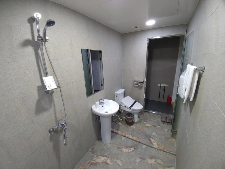 Hotel Kotel Yaja Sadang Art Gallery