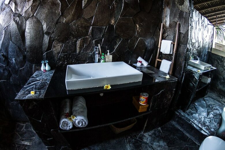 Hotel Twin Island Villas & Dive Resort