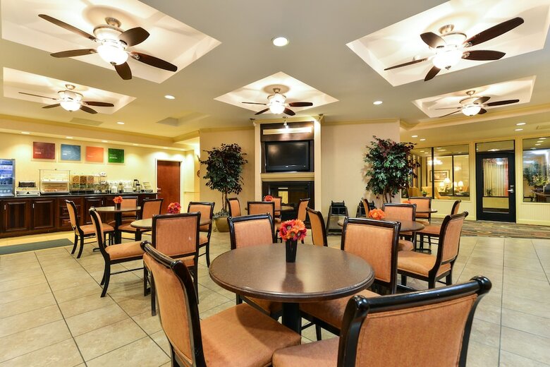 Hotel Comfort Suites Near Mcas Beaufort