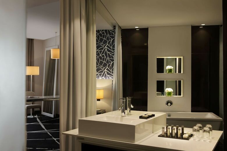 Radisson Blu Lagos Ikeja Hotel