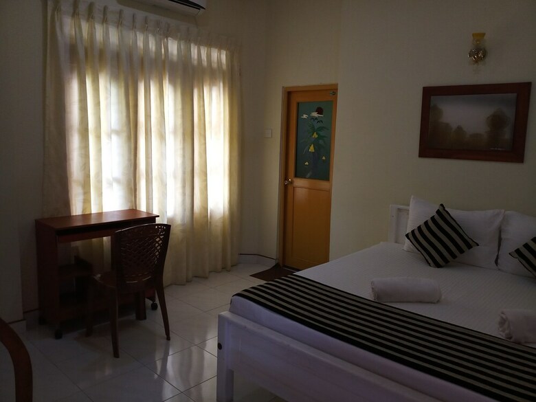 Hotel Heritage Lake View