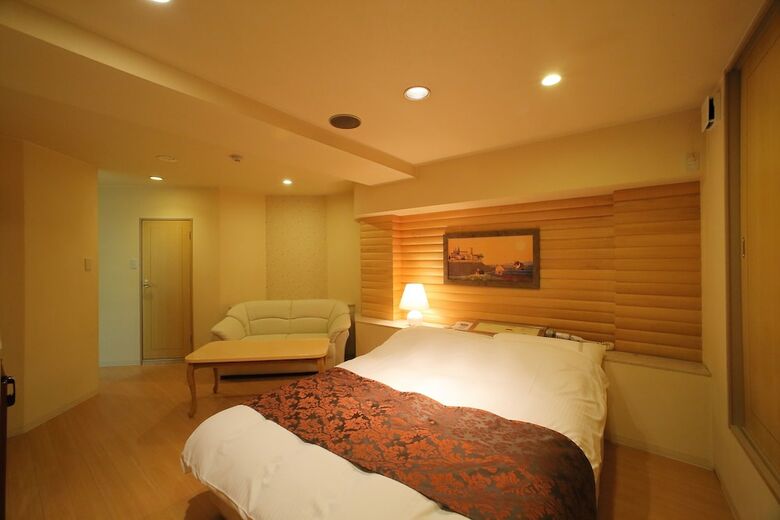 Hotel Olive Kyoto Yamashina - Adults Only