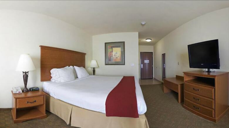 Hotel Holiday Inn Express & Suites Zapata