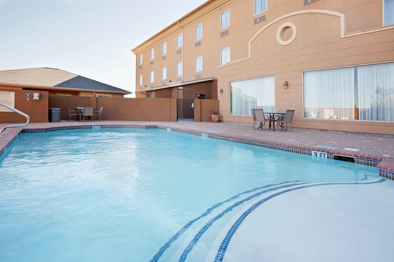 Hotel Holiday Inn Express & Suites Zapata