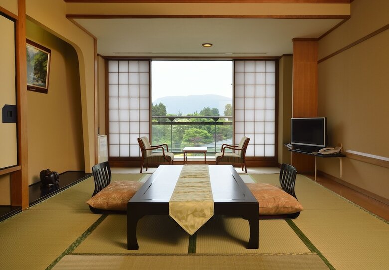 Hakone Morinoseseragi