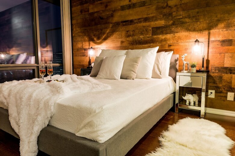Quickstay - Luxury On Bay St. (Yonge & College)