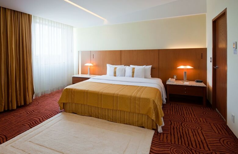 Hotel Holiday Inn Puebla Finsa