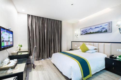 Lvgu Hotel