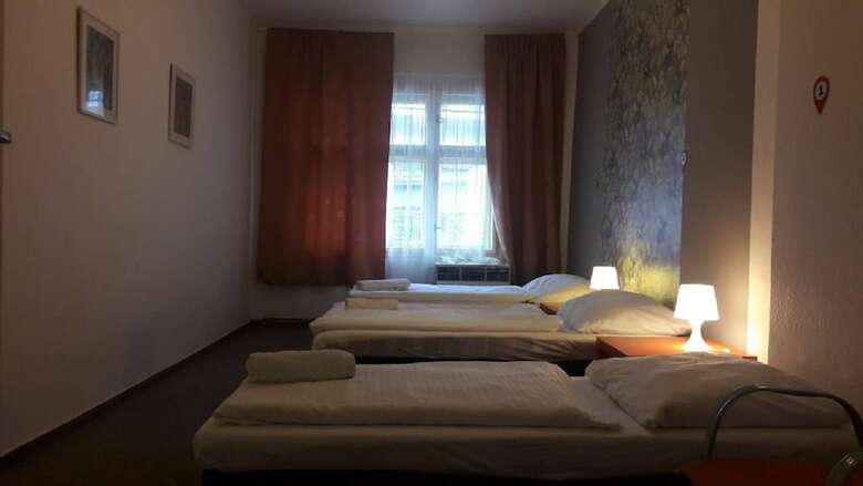 Hostal Welcome Aparthostel Prague