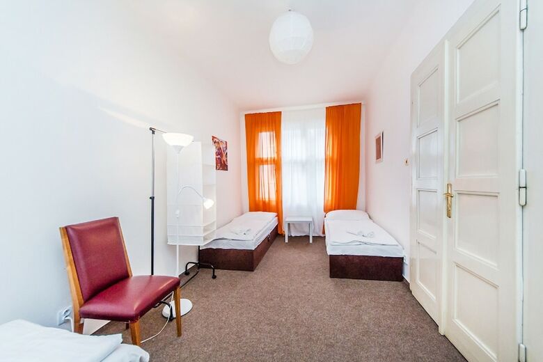 Hostal Welcome Aparthostel Prague