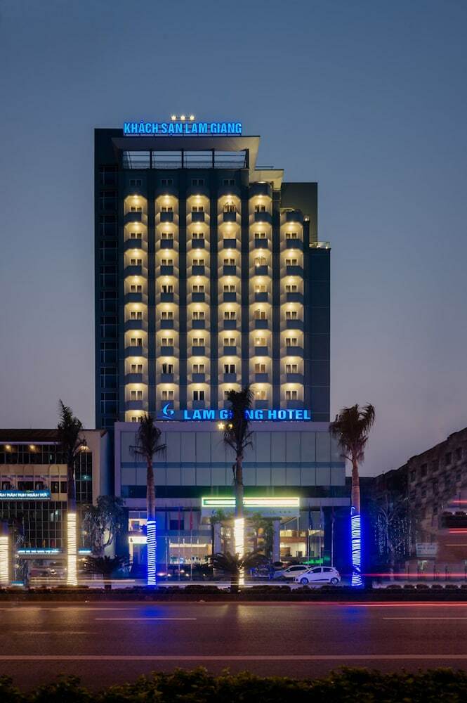 Lam Giang Hotel