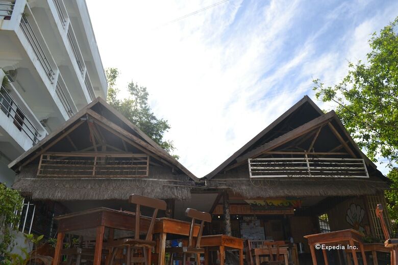 Hotel Orange Pearl Beach Resort