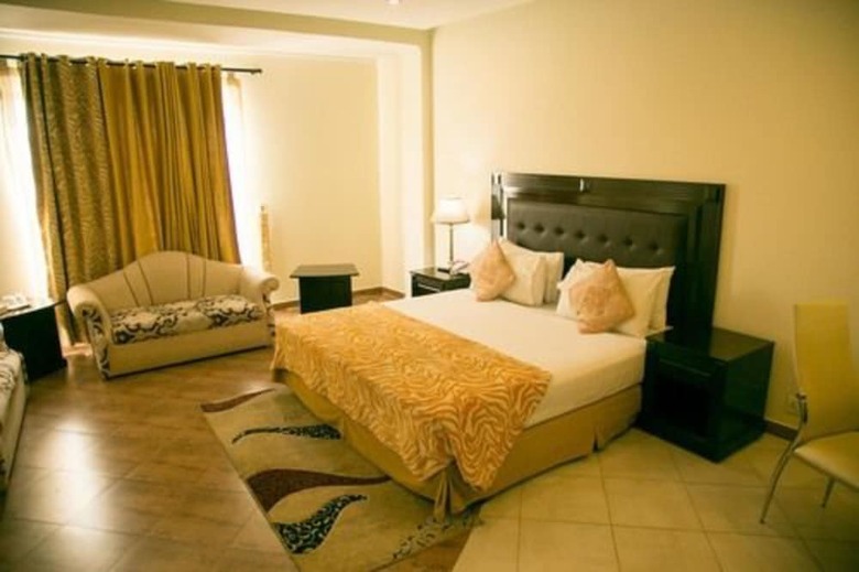 Grand Regency Hotel