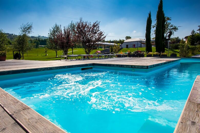Bed & Breakfast Gelso Bianco Country Resort