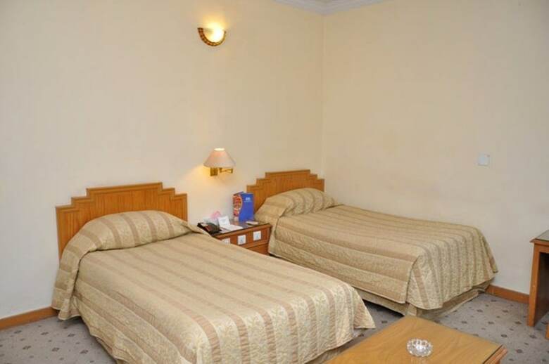 Dreamland Hotel