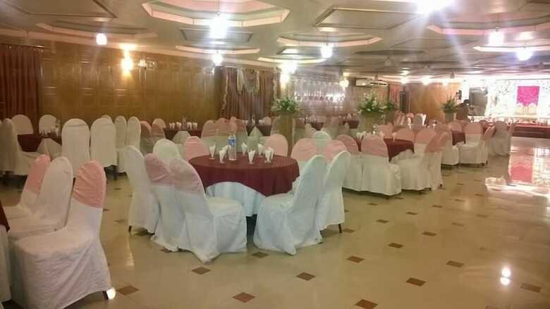 Dreamland Hotel