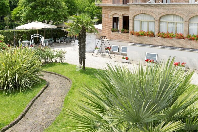 Hotel Stefania