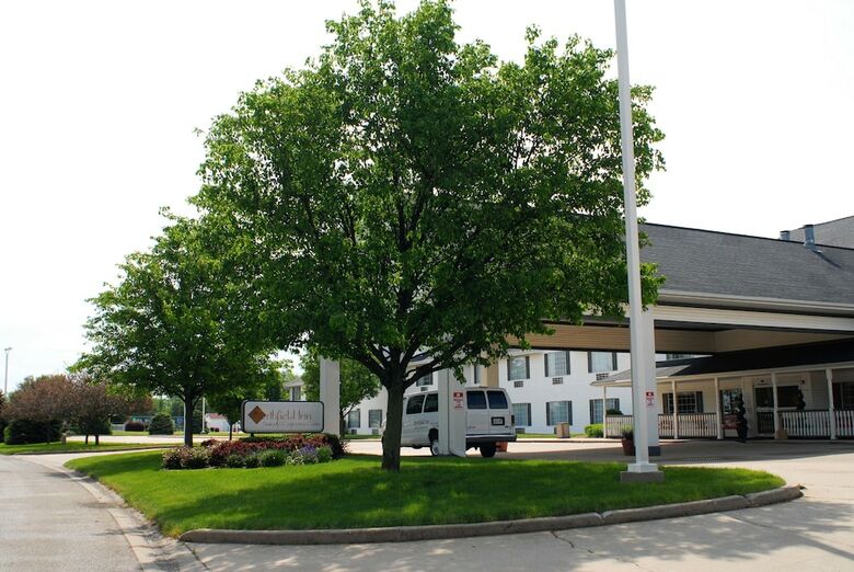 Hotel Northfield Inn, Suites & Conference Center