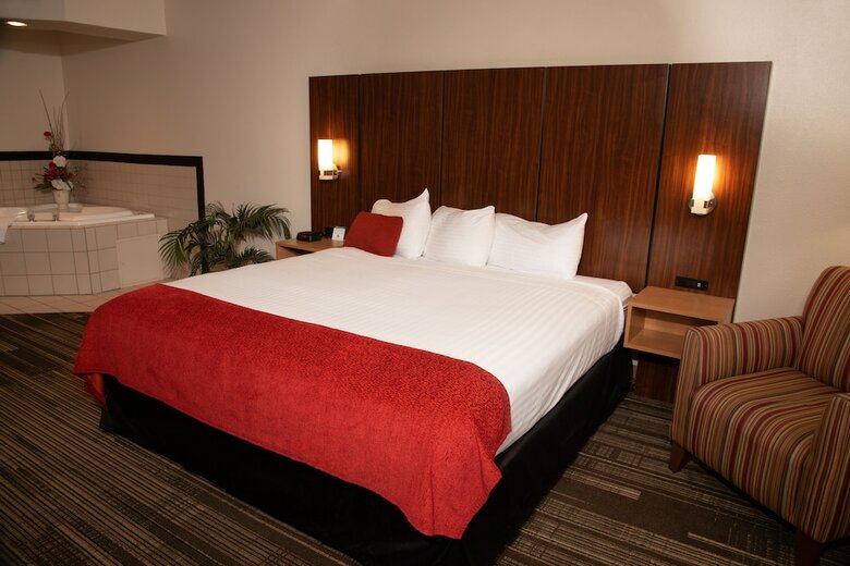 Hotel Northfield Inn, Suites & Conference Center