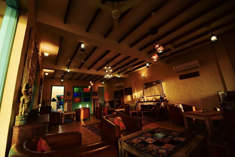 Hotel Welcomheritage Ranjit Vilas