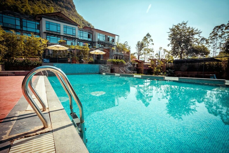 Hotel Moonlit Sky Resort