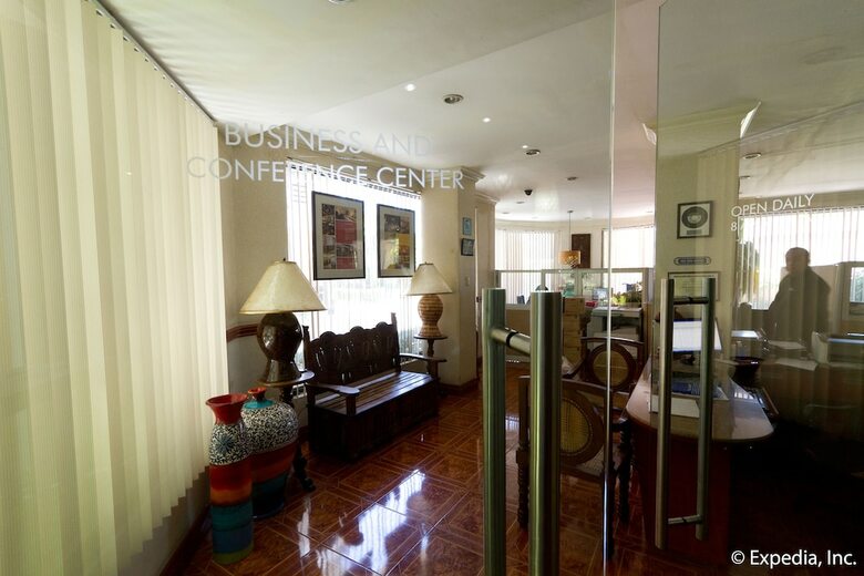 Hotel Crown Regency Residences - Cebu