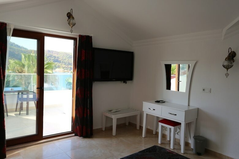 Cennet Life Hotel