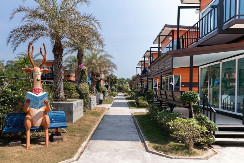 Hotel Oyo 755 Rattana Resort