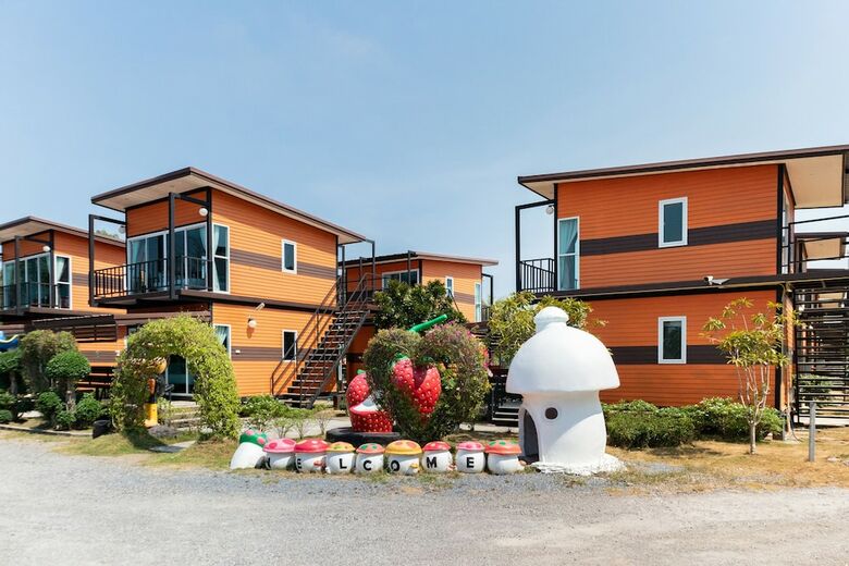 Hotel Oyo 755 Rattana Resort