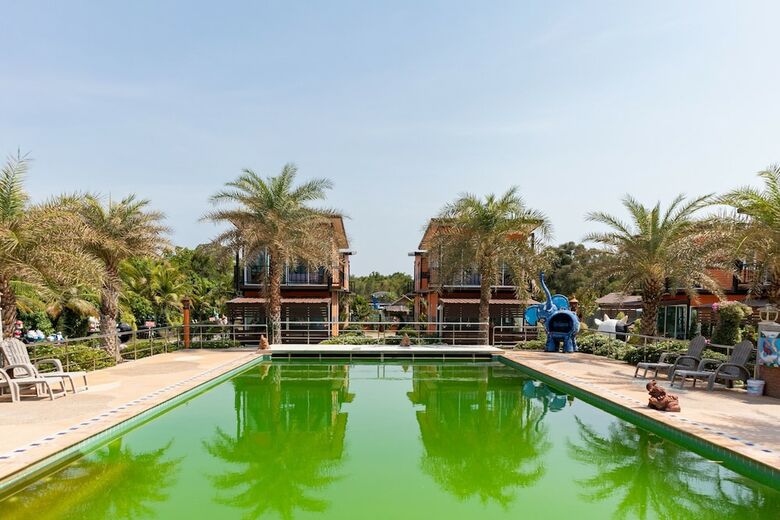 Hotel Oyo 755 Rattana Resort