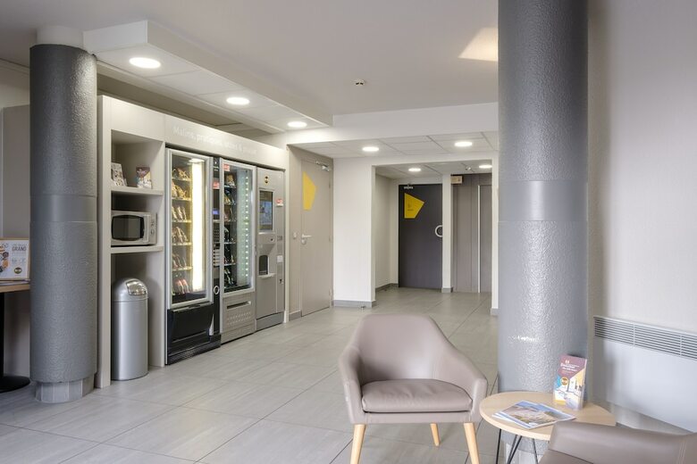 B&B Hotel Calais Centre St Pierre